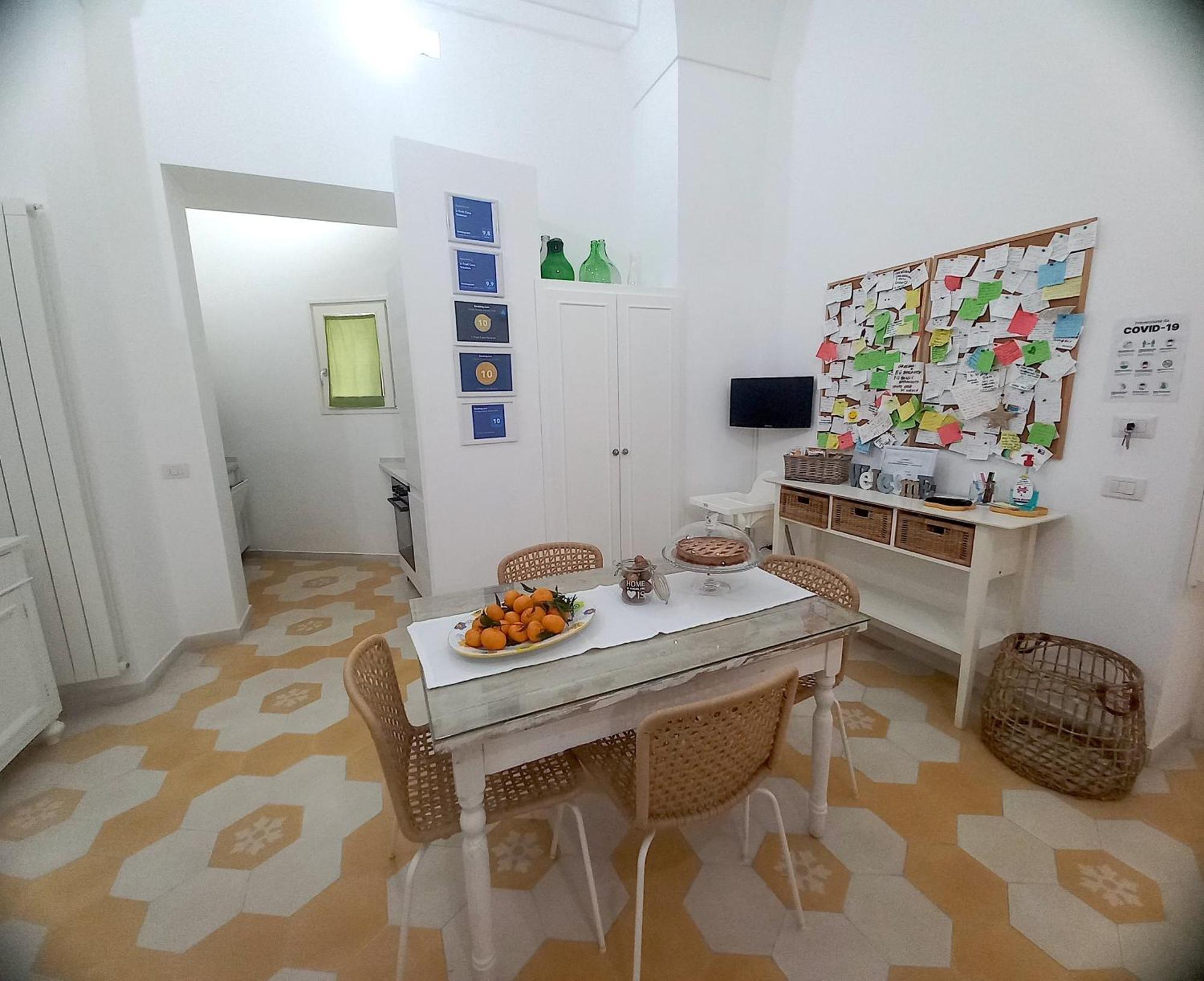 Li Frati Casa Vacanze Lecce Exterior photo